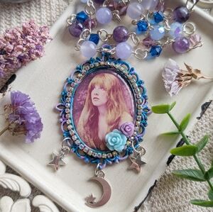 💖SOLD💖Stevie Nicks Cameo Necklace